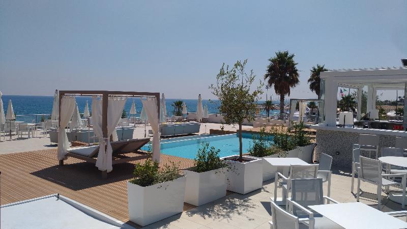 Mercure Villeneuve Loubet Plage Buitenkant foto